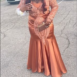 Prom / formal dress! If you are looking for a good quality dress, it is here!